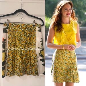 ASO Blair Waldorf Pleated Citrus 🍋‍🟩 Mini Skirt